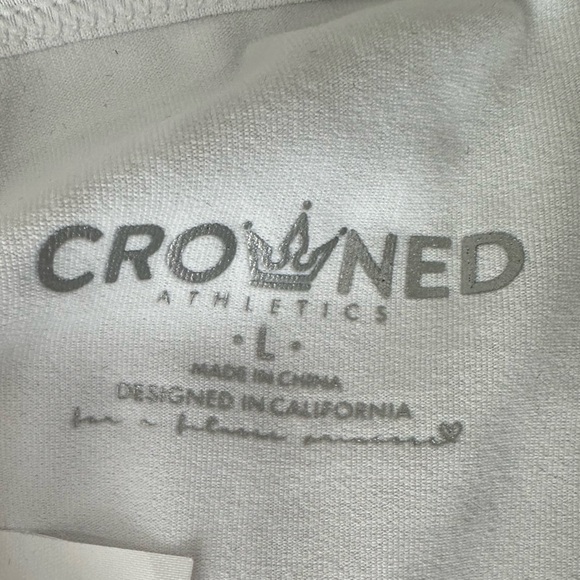 Crowned Athletics - REBEL PRINCESS FLOW TANK TOP - Picture 5 of 6